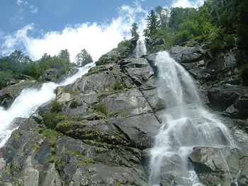 Nardis Wasserfall (Foto ricmartinez - flickr)