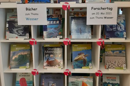 Bücher.jpg