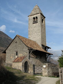 St. Prokulus in Naturns - außen (Foto A. Prock)