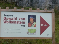 Schild auf dem Weg