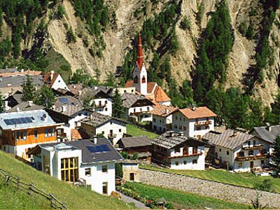 uploads/2227/karthaus.jpg