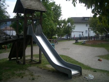 uploads/3896/spielplatz.jpg