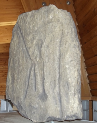 uploads/3921/menhir.jpg