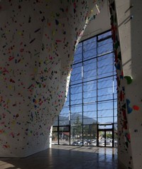 uploads/4650/vertikale-kletterhalle-brixen-5-e1359995499244.jpg